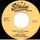 AMOS COMO AND HIS TUNE TOPPERS – Hole In The Wall / Heartbroken Lips - 7"