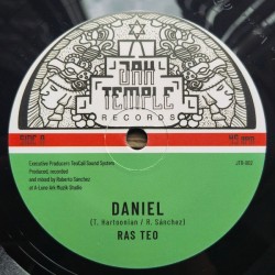 RAS TEO, LONE ARK RIDDIM FORCE – Daniel / Daniel Dub - 7´´