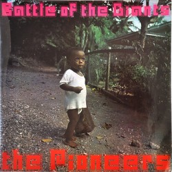 THE PIONEERS - Battle Of The Giants - LP